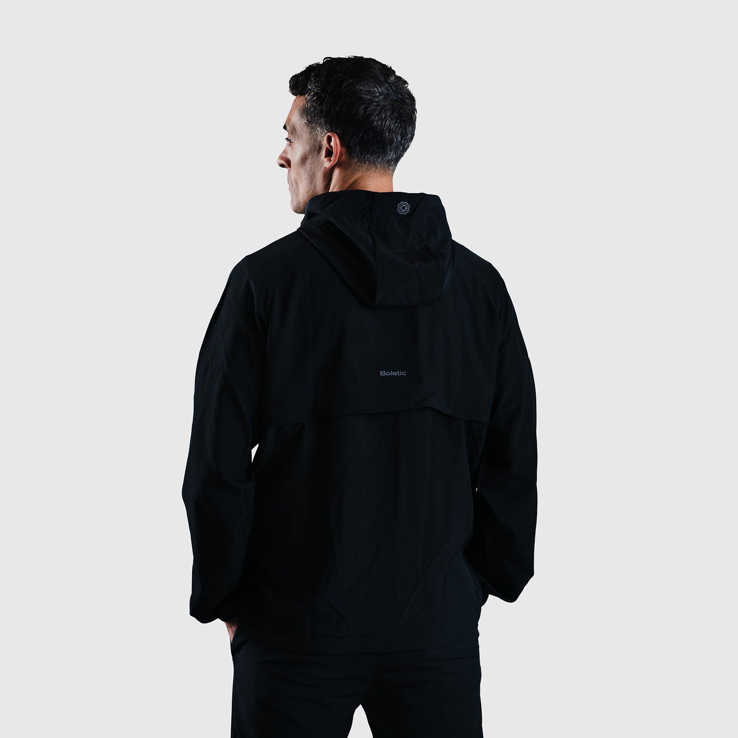 EC92 Technical Windbreaker