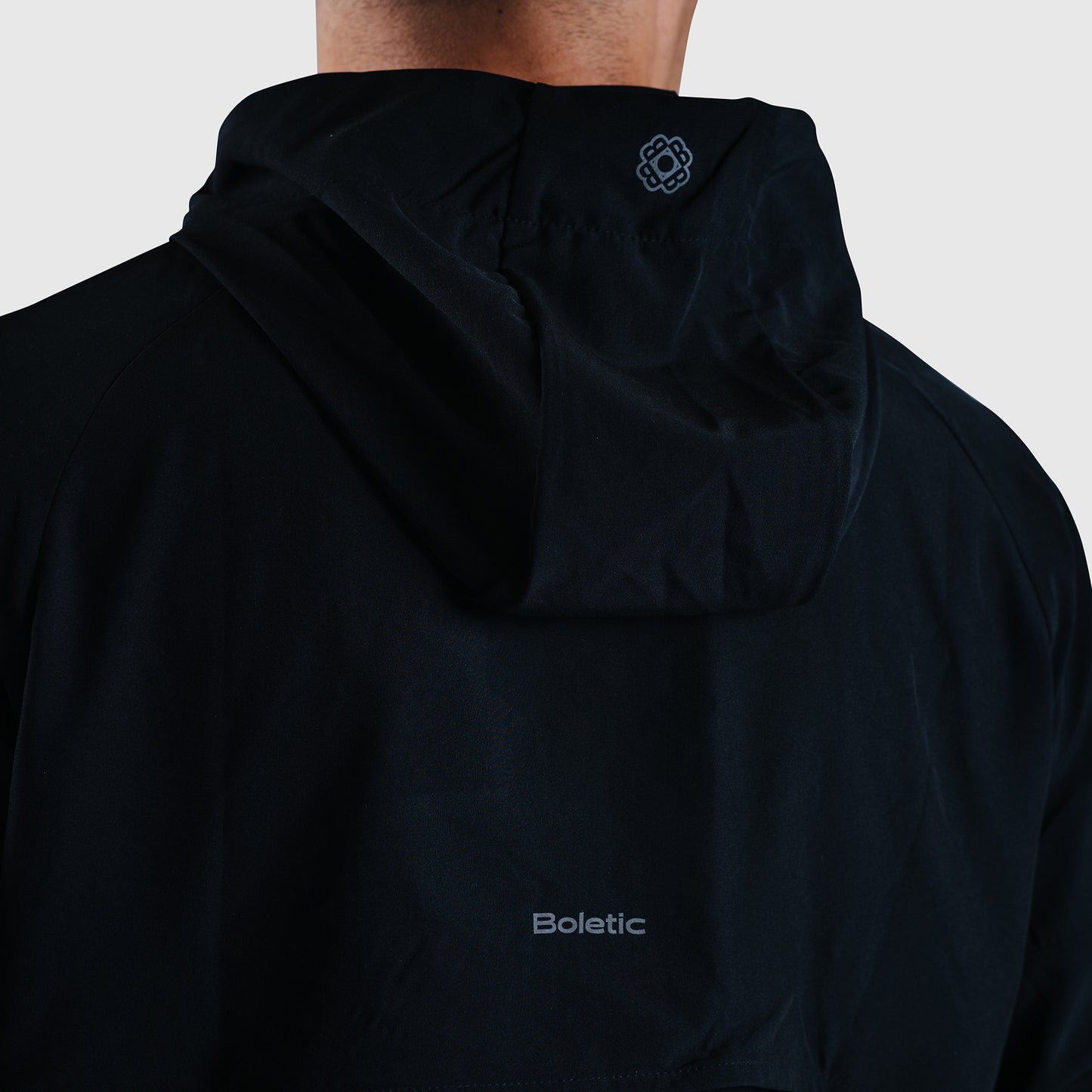 EC92 Technical Windbreaker